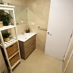 Ross - Flat With The Amenities 아파트 *