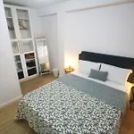 아파트 Ross - Flat With The Amenities 발렌시아