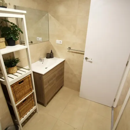 Ross - Flat With The Amenities Apartamento *