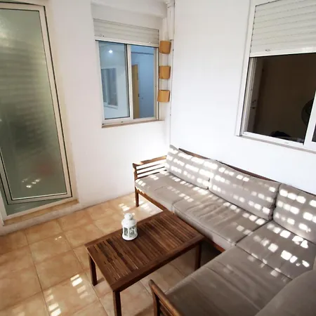 Ross - Flat With The Amenities Apartamento