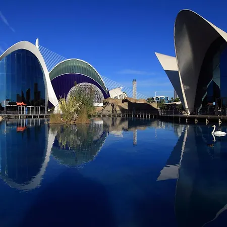 Ross - Flat With The Amenities Apartamento Valencia