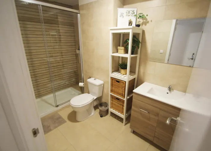 Ross - Flat With The Amenities Apartment Valencia